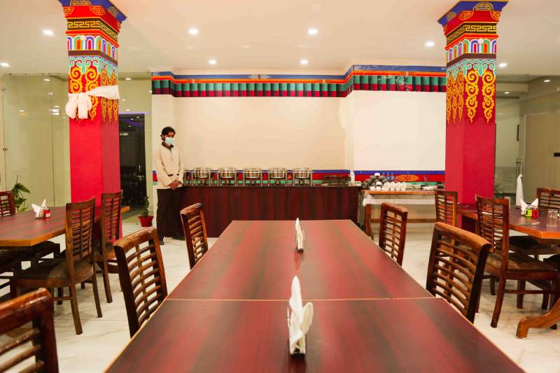 best luxury hotel in ladakh