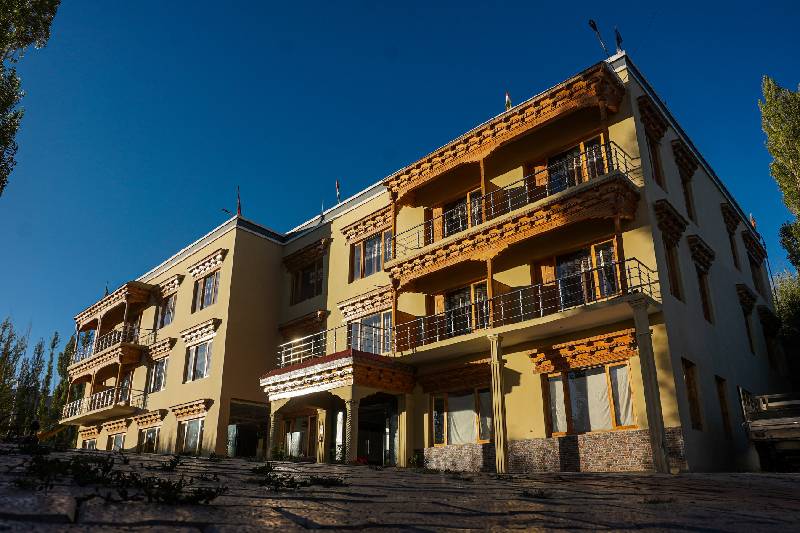 budget hotel in ladakh